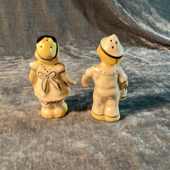 VTG Boy/Girl Salt and Pepper - Picture 2 of 3